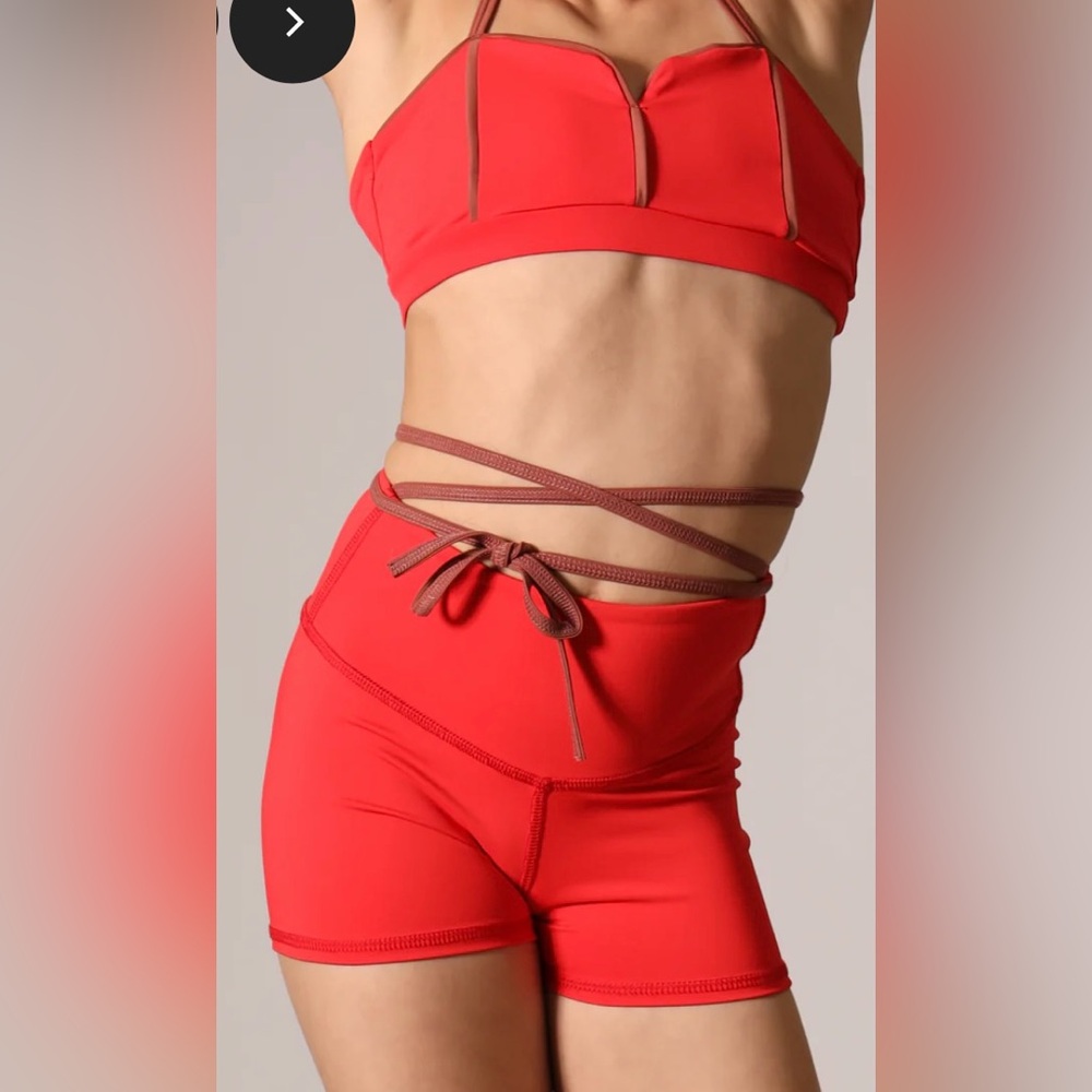 TF Set♥️🤎 Grace Crop & Helix Shorties in Frappe